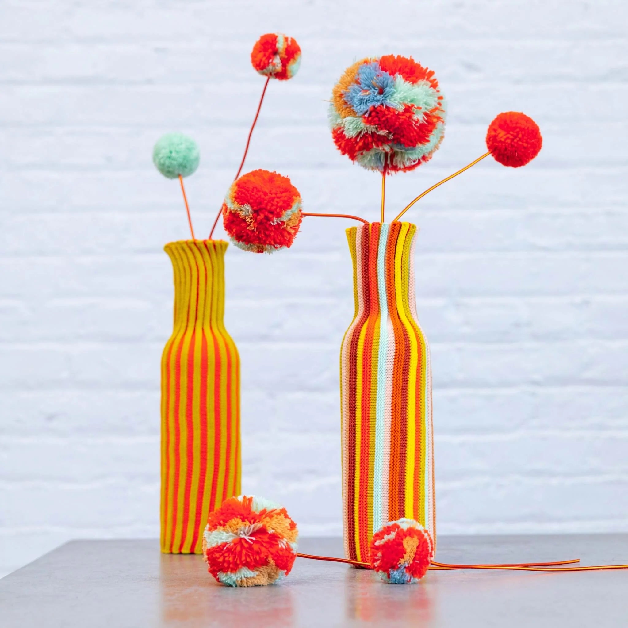 Pom Pom bouquets by Verloop