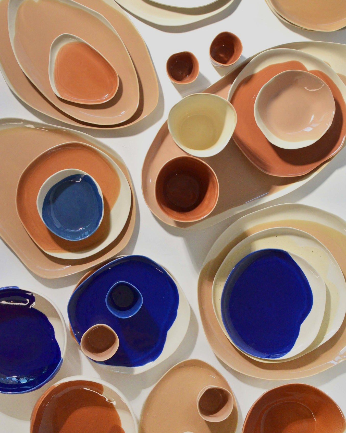 Multicolour ceramics