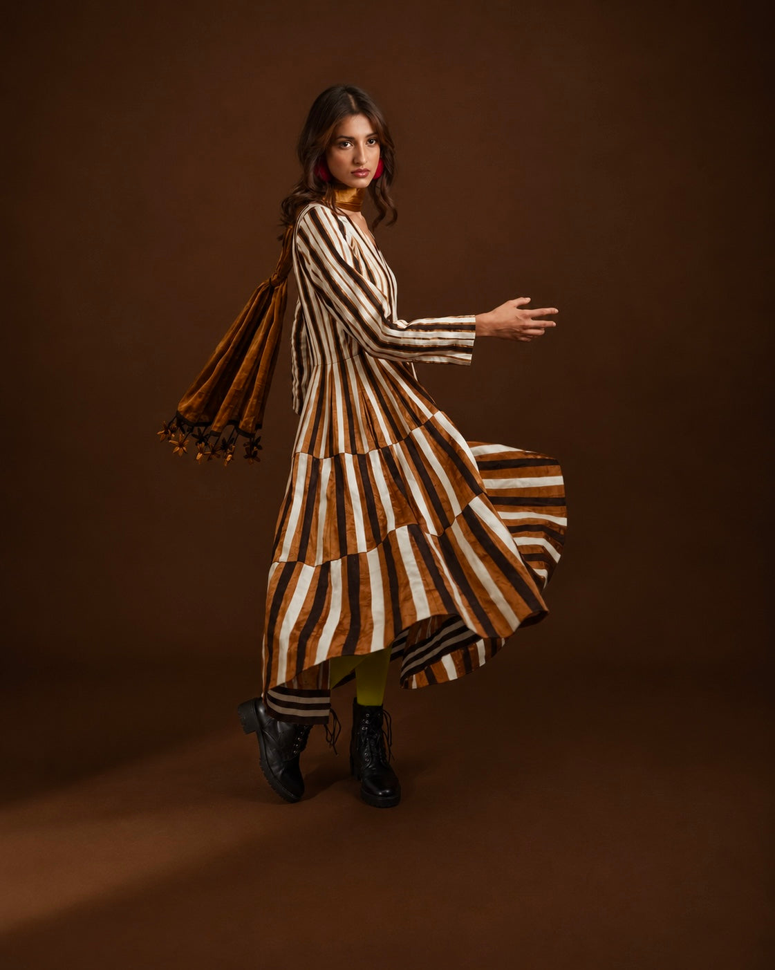 Metallic Ūrjā Garments by Ka Sha India