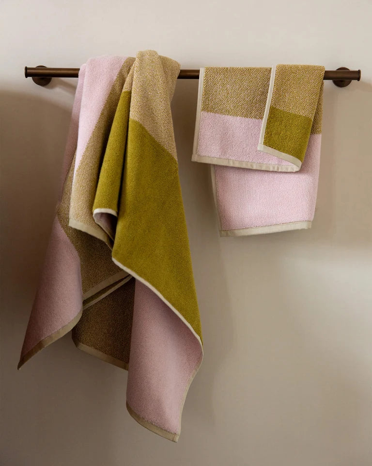 Lex Pott Towels Family by Lex Pott - Suite702