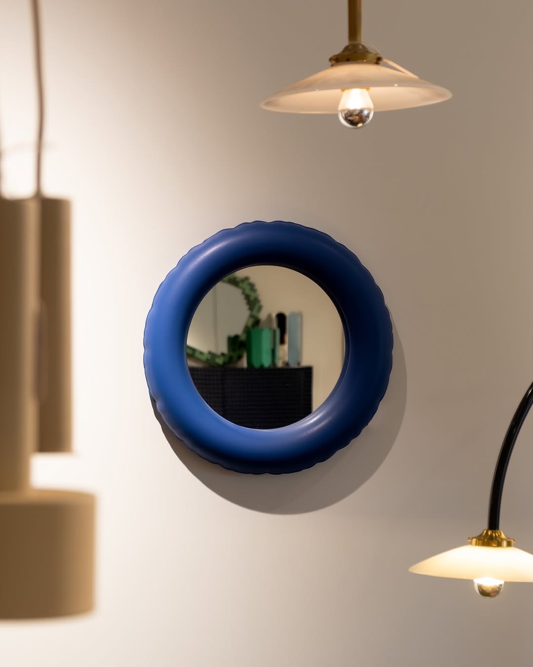 Joyce Blow Up Mirror by Home Studyo