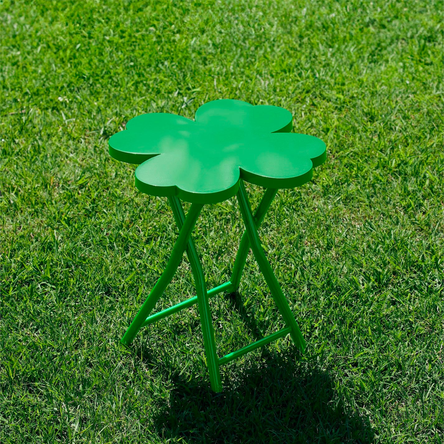 Clover side table & Stool