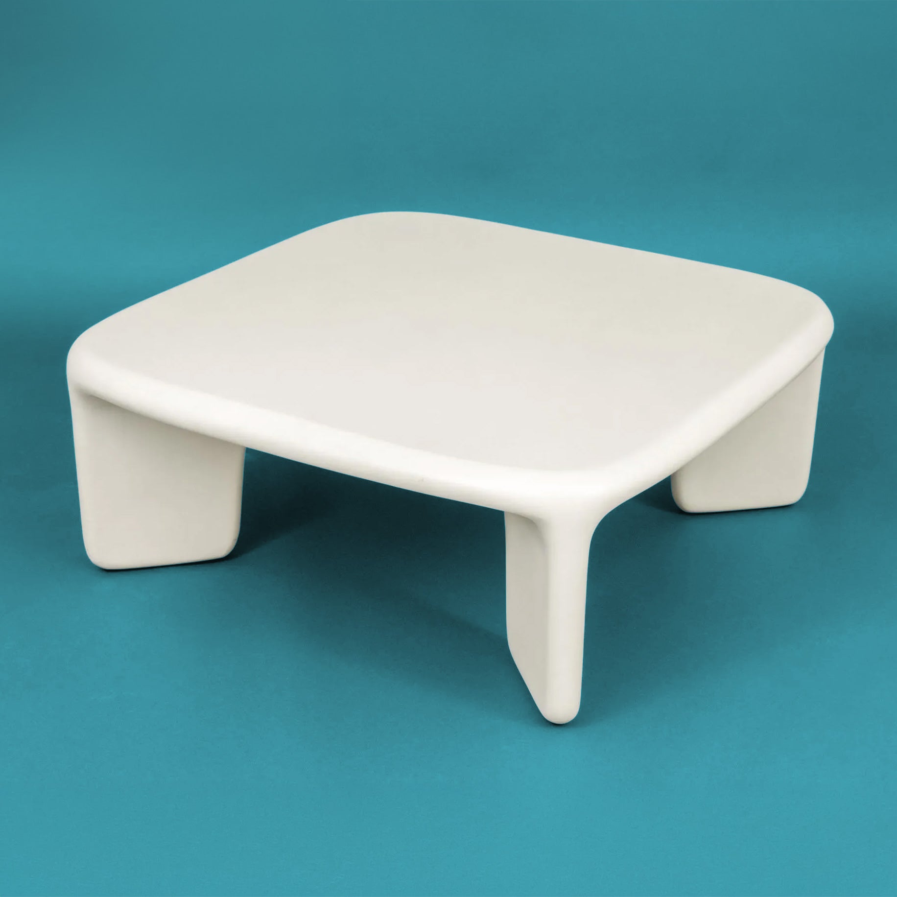 Concrete Dante table