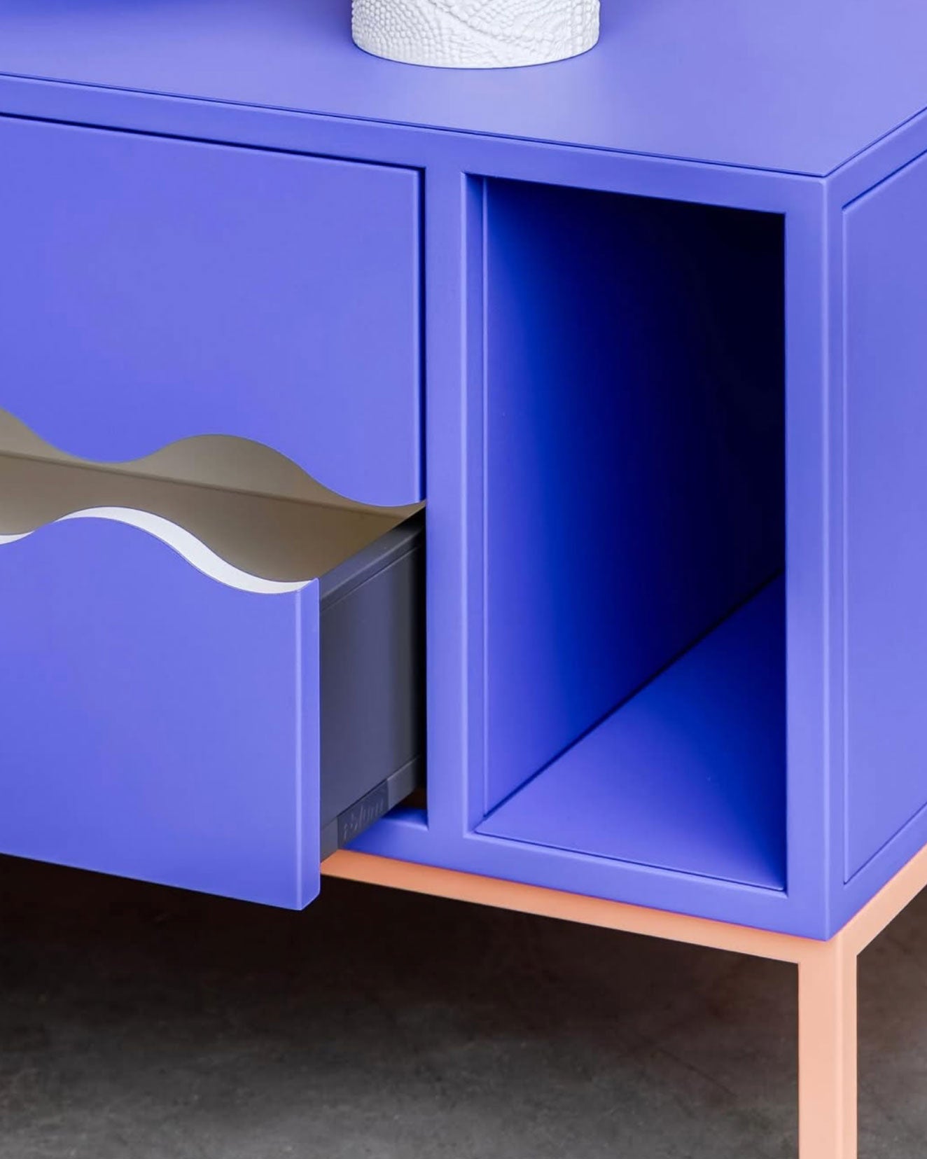 Wave Cabinets by Desiva
