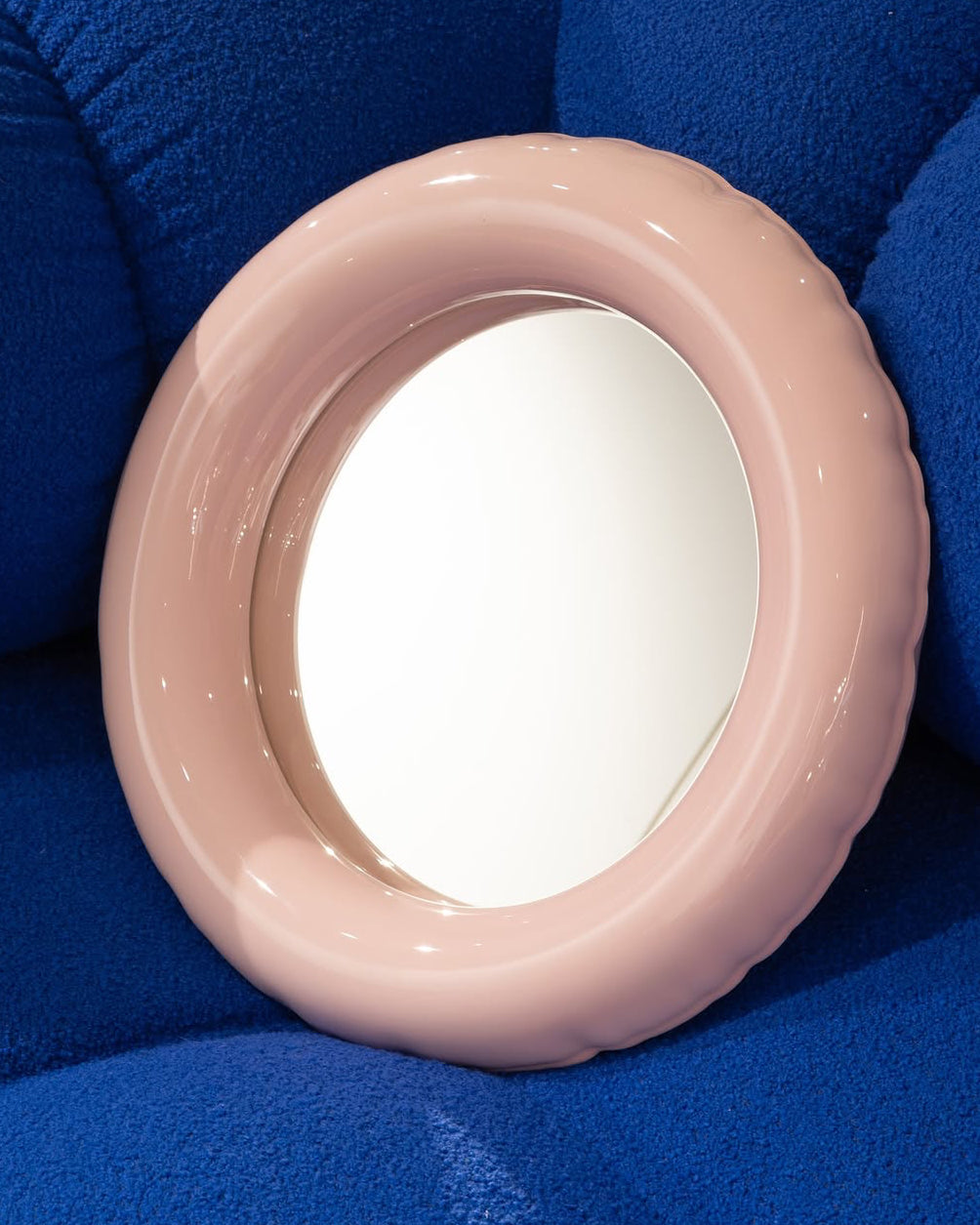 Joyce Blow Up Mirror by Home Studyo