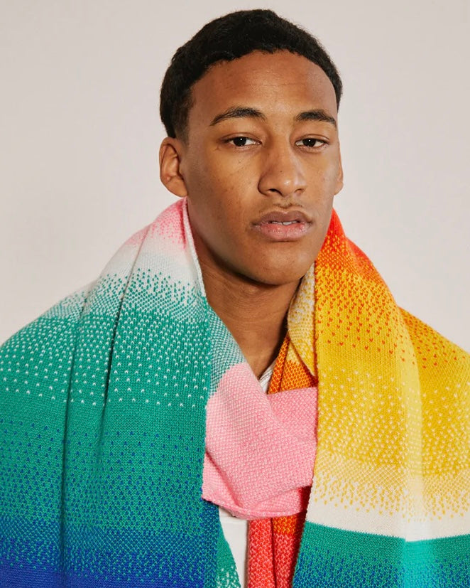 Spectrum scarf