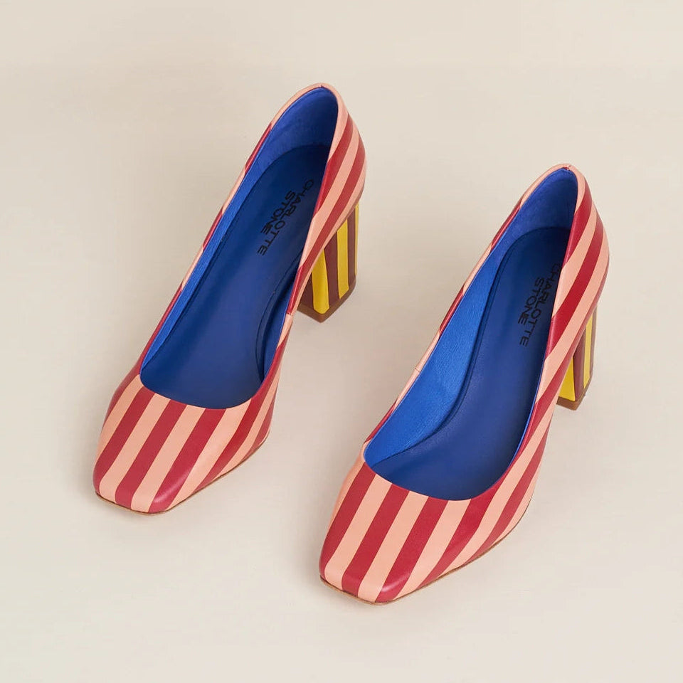 Estée pumps