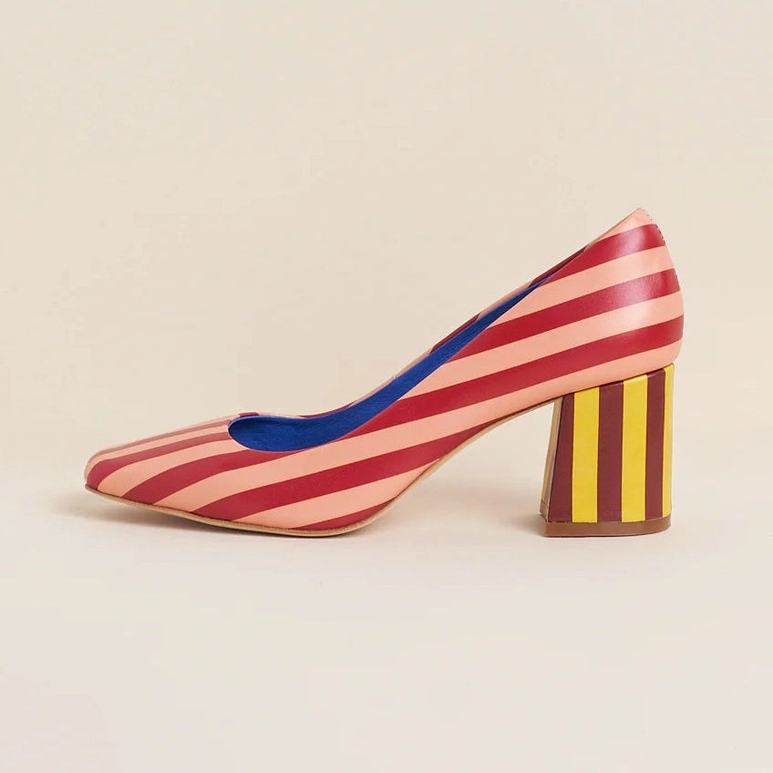 Estée pumps
