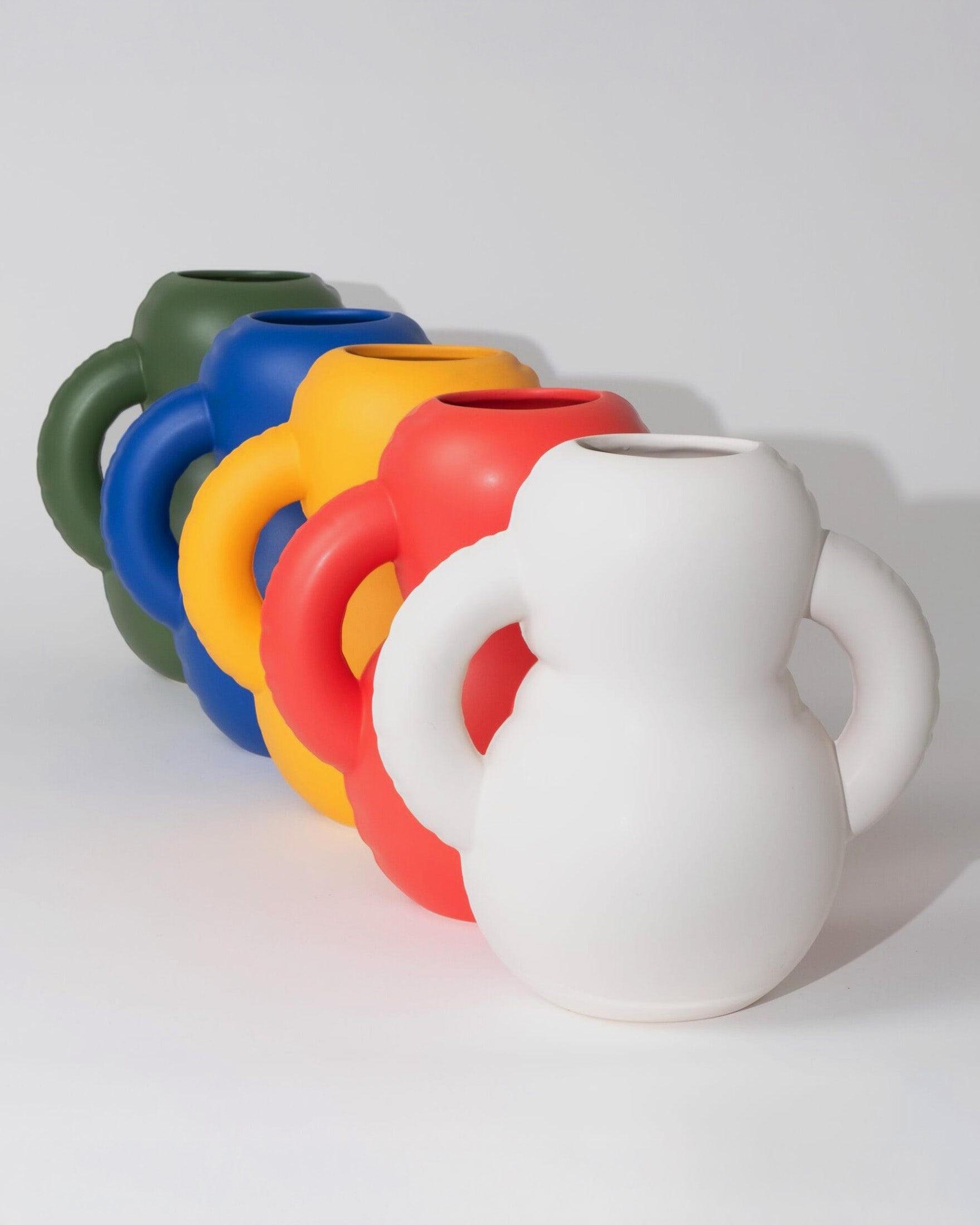 Oscar Vase by Home Studyo