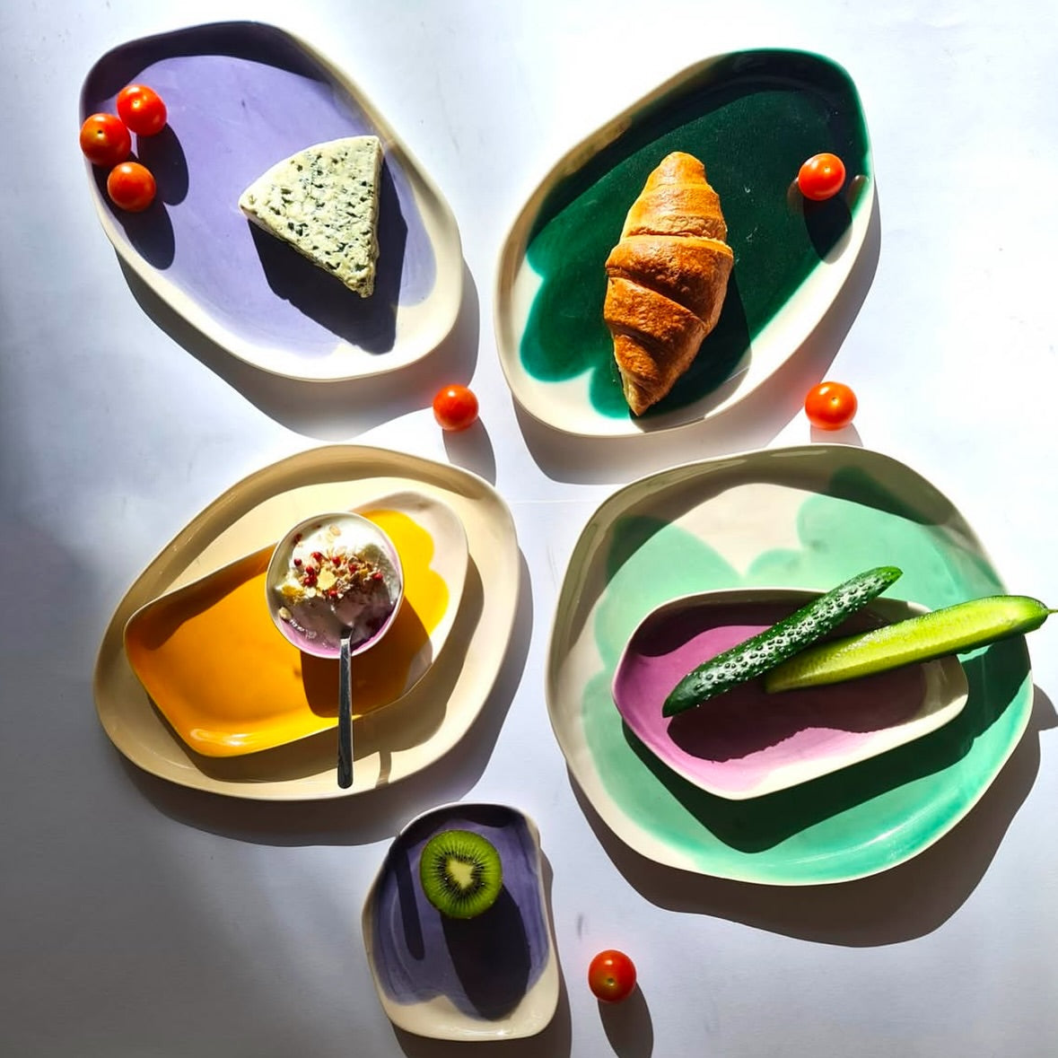 Multicolour ceramics