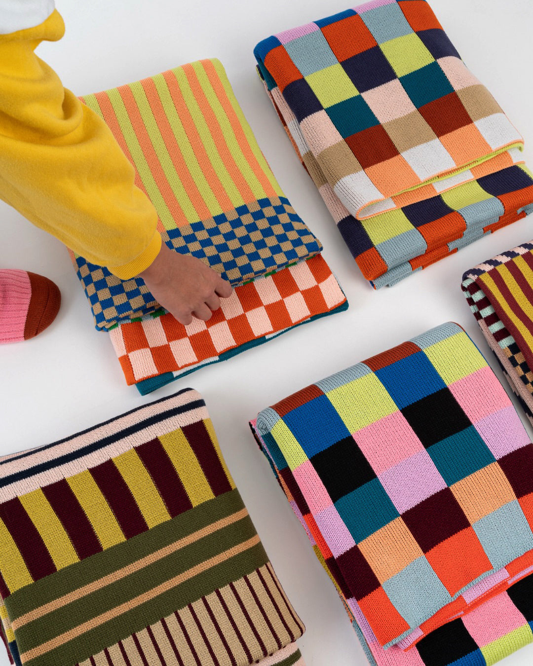 Multicolour Throws by Verloop