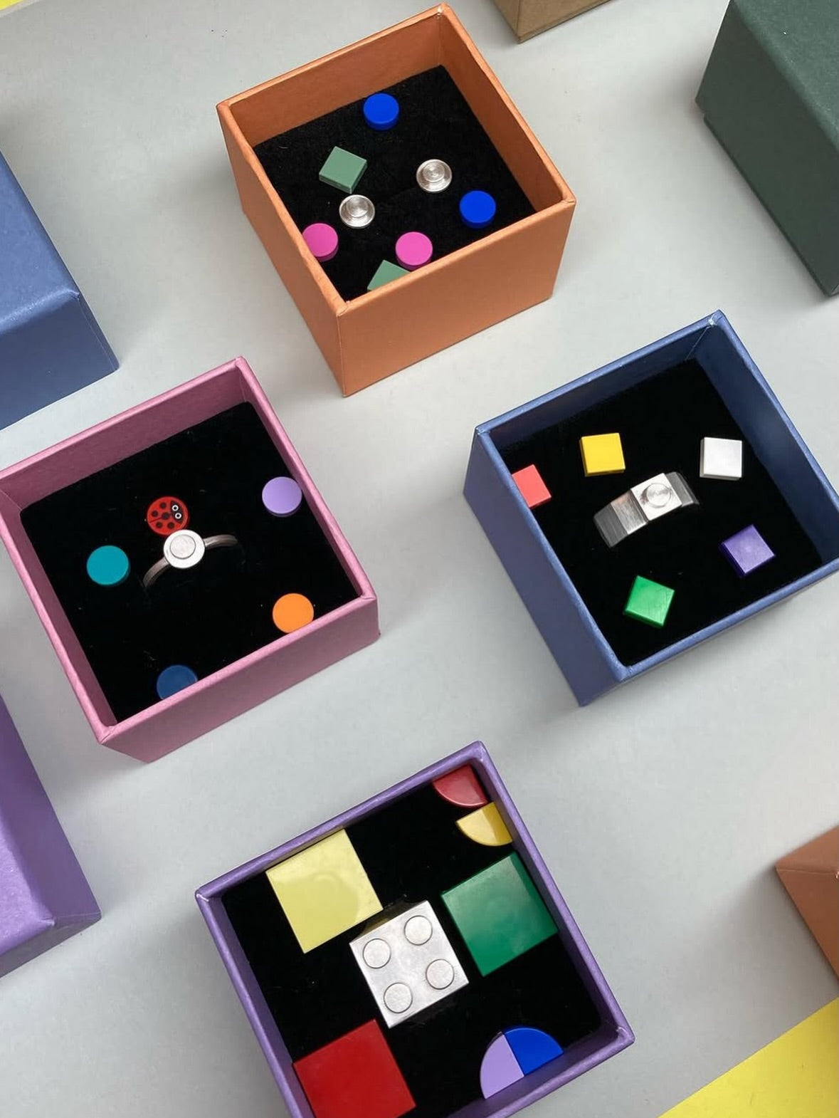 The 2x2 Signet Ring by Studio Gogo