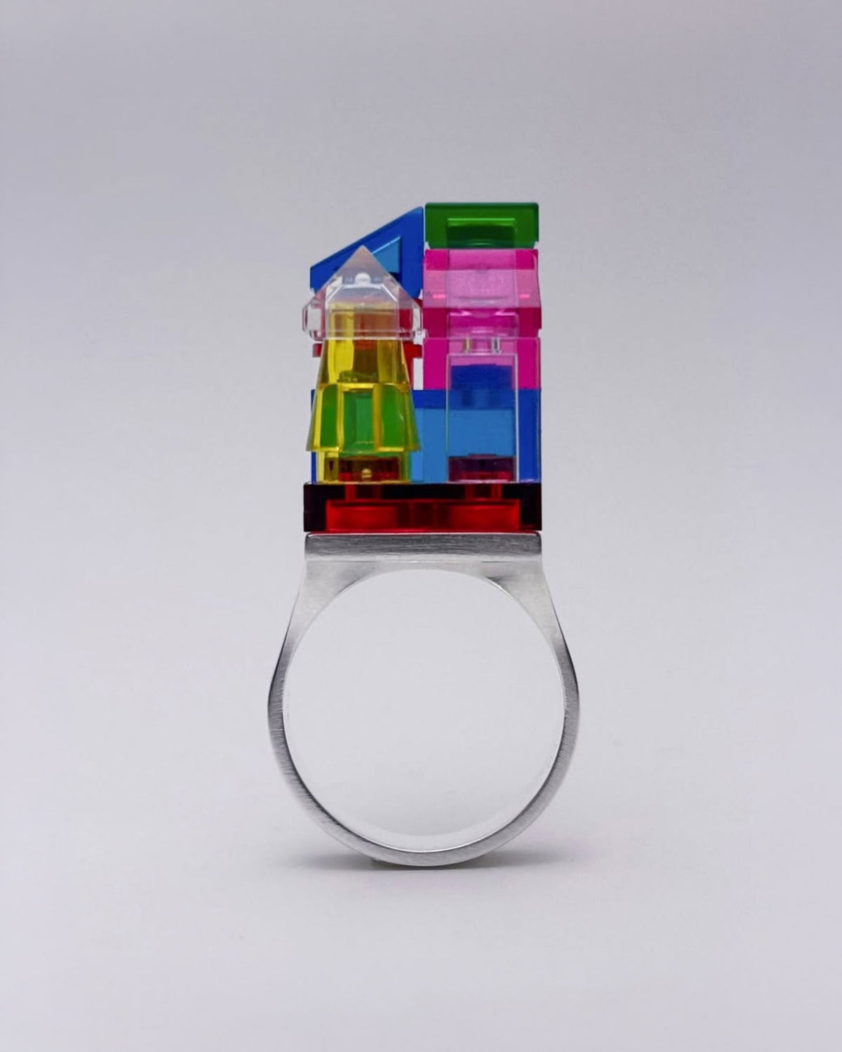 The 2x2 Signet Ring by Studio Gogo