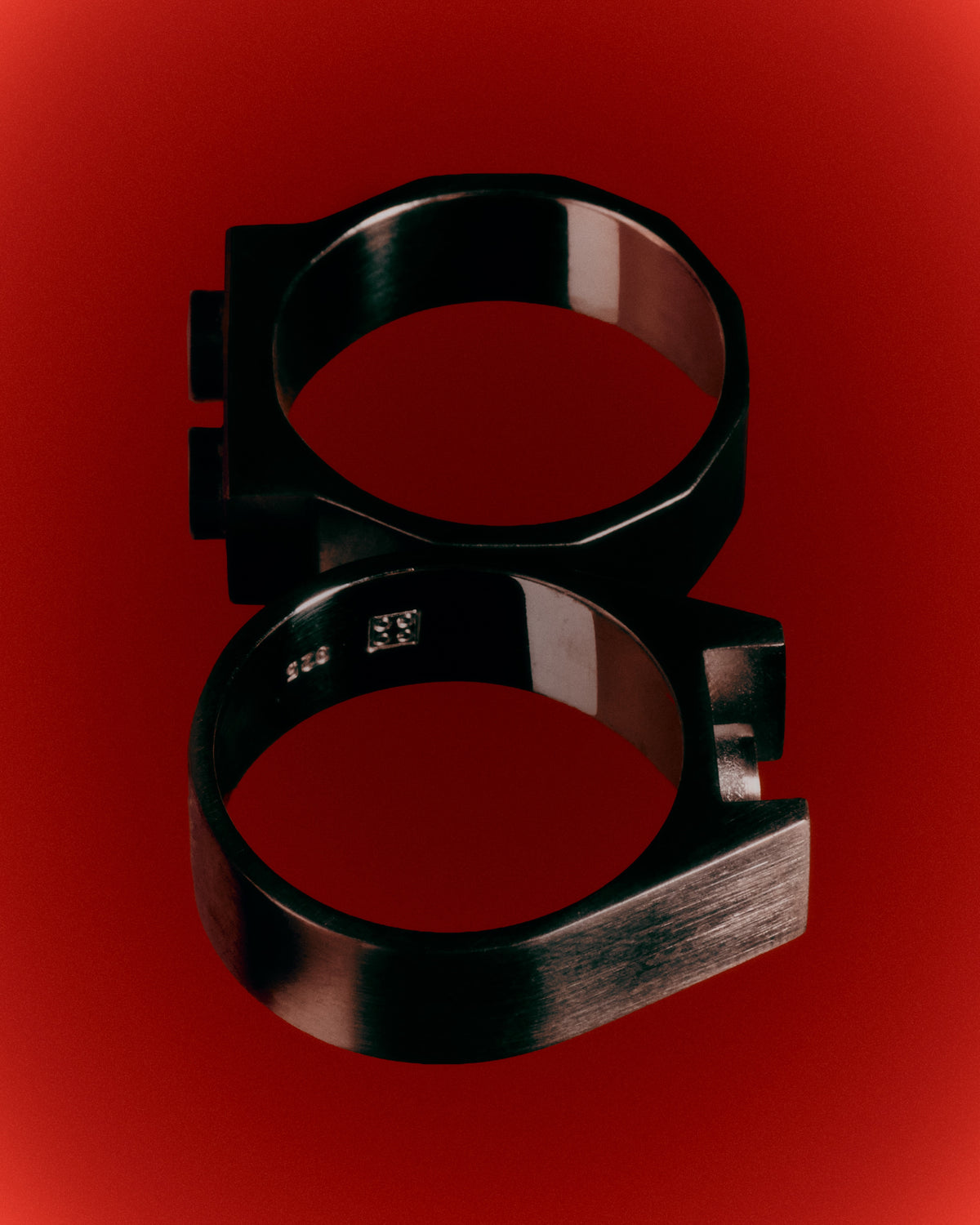 The Gem Ring by Studio Gogo