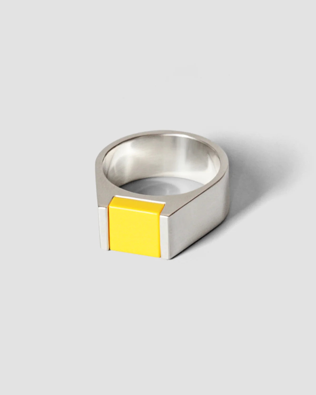 The Gem Ring by Studio Gogo
