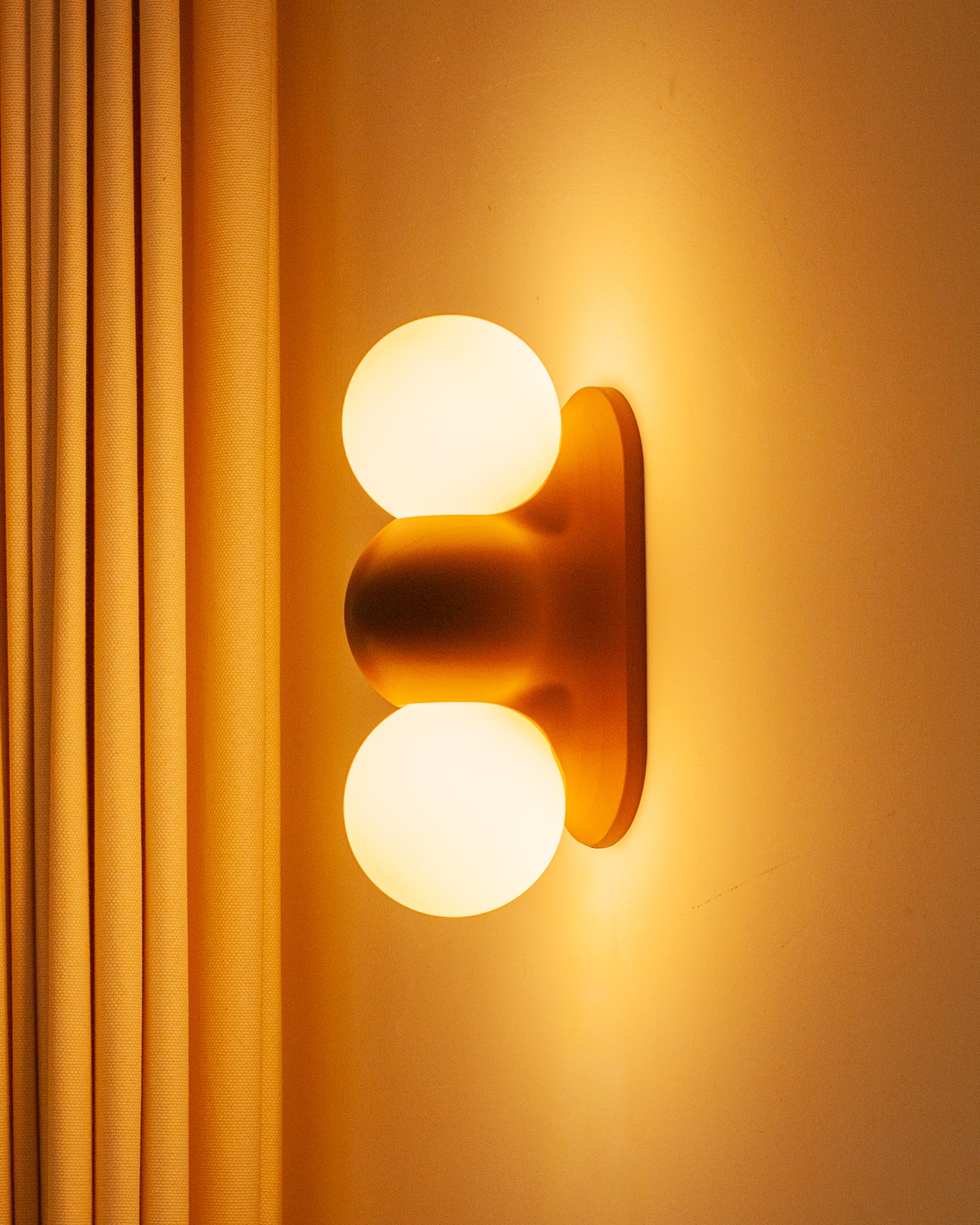 Bolha wall light by Outil.li - outil.li