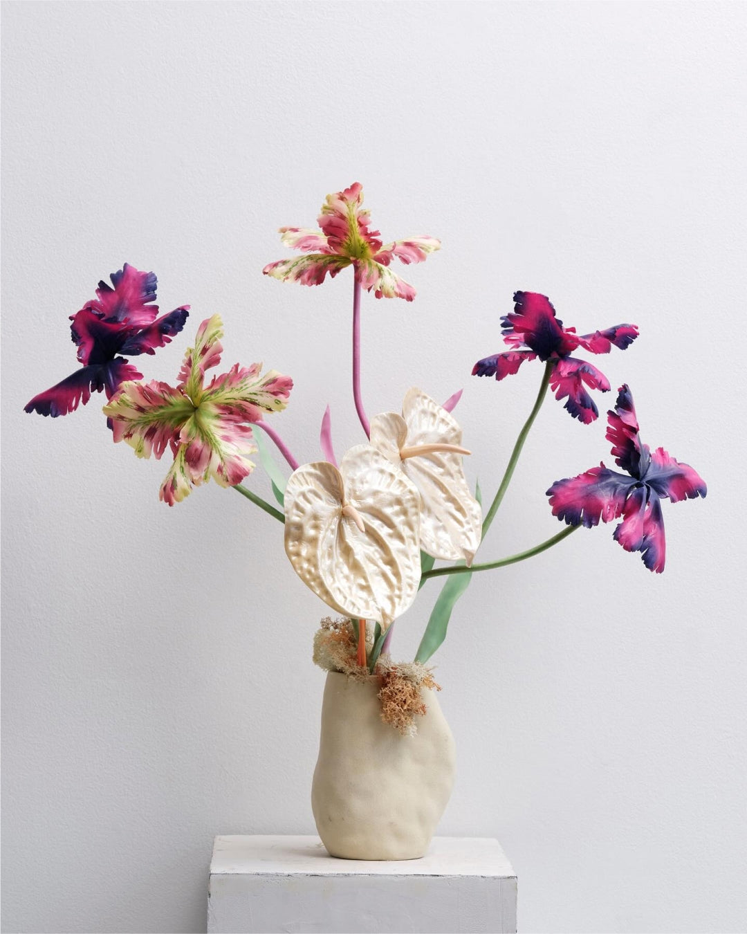 Everlasting flowers by Reevein Studios