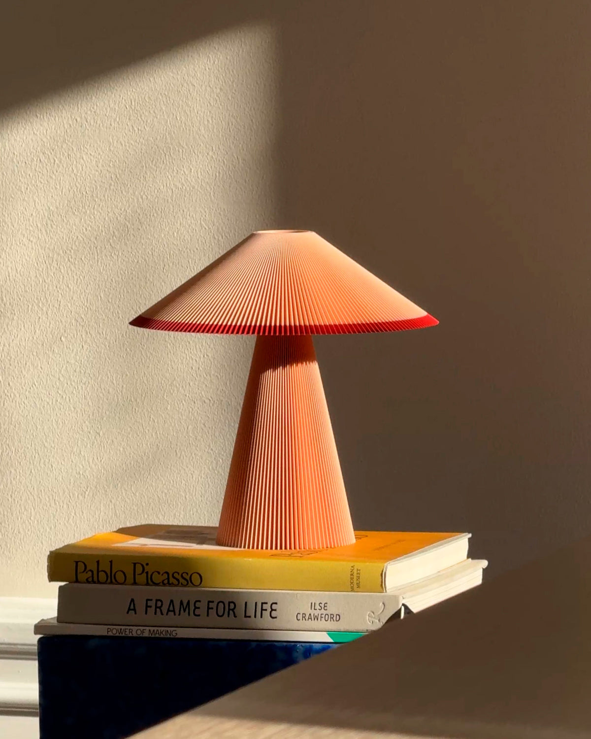 The Jane Lamps by Manu Matters