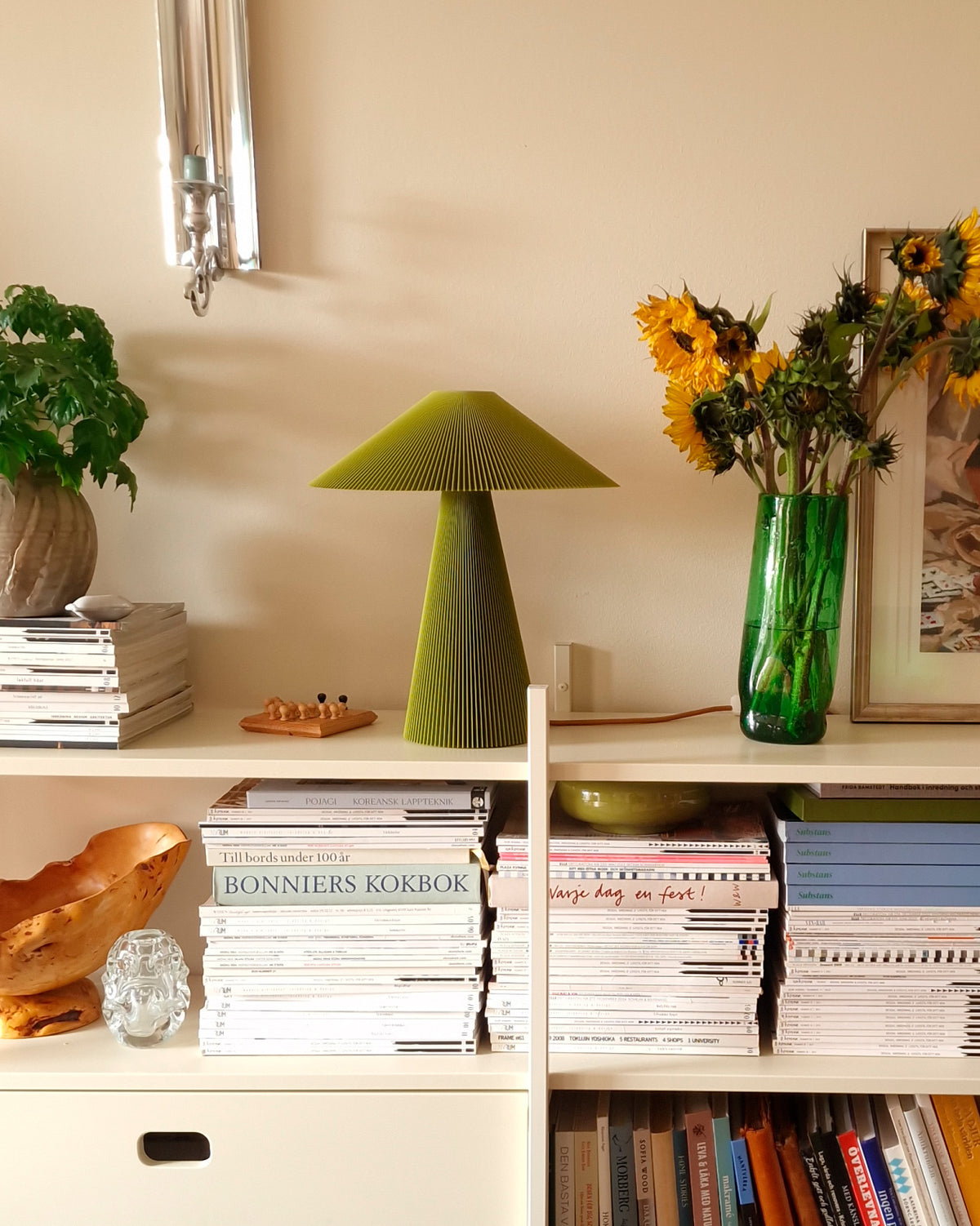The Jane Lamps by Manu Matters