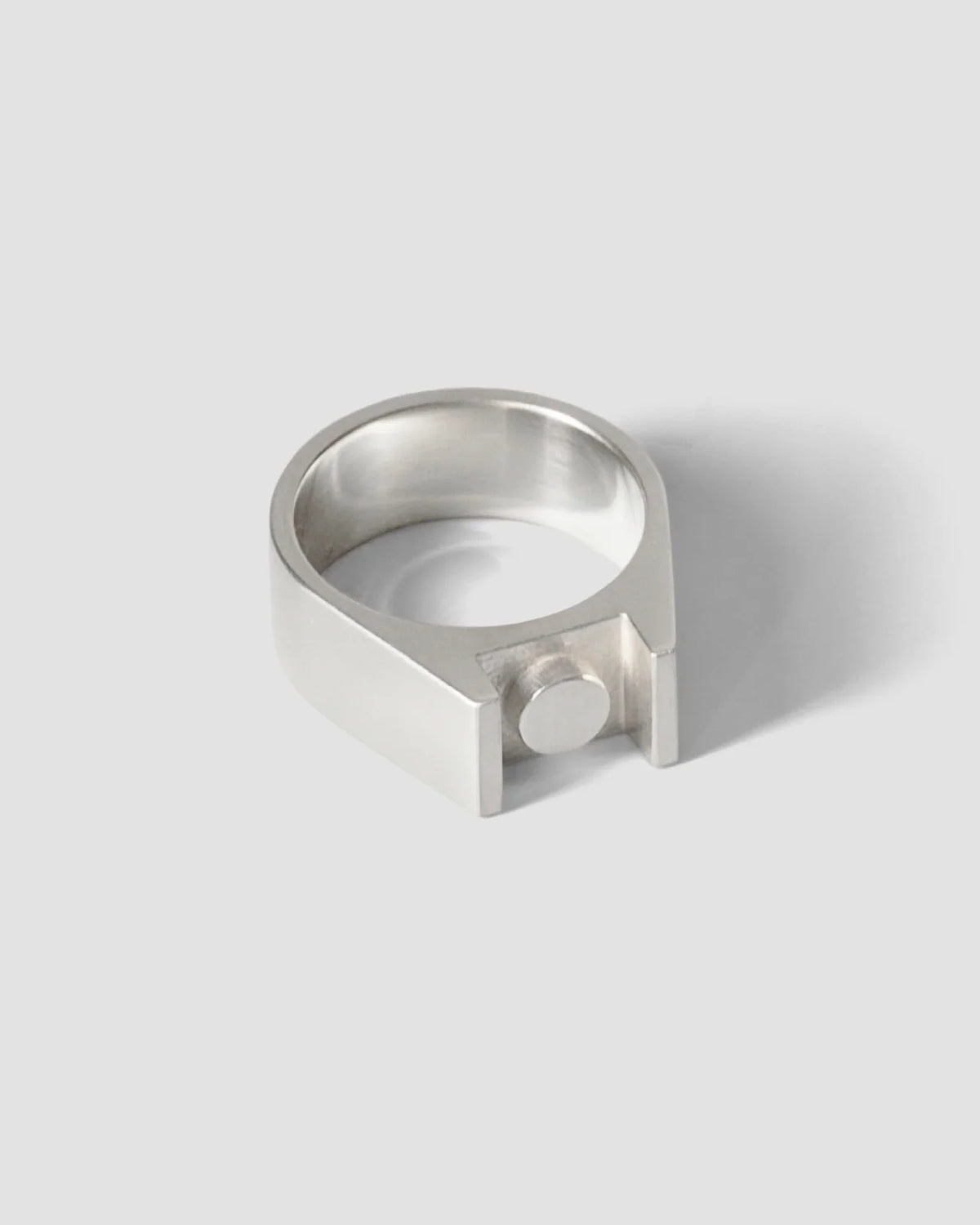 The Gem Ring by Studio Gogo