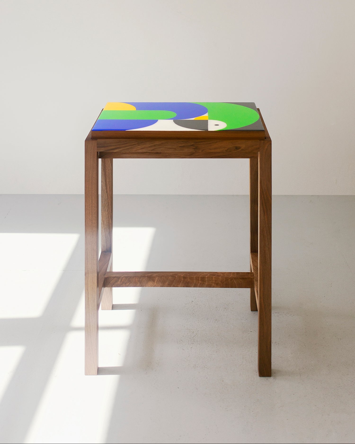 Nested Lines Reversible Console by Malika Favre - Alice Roux