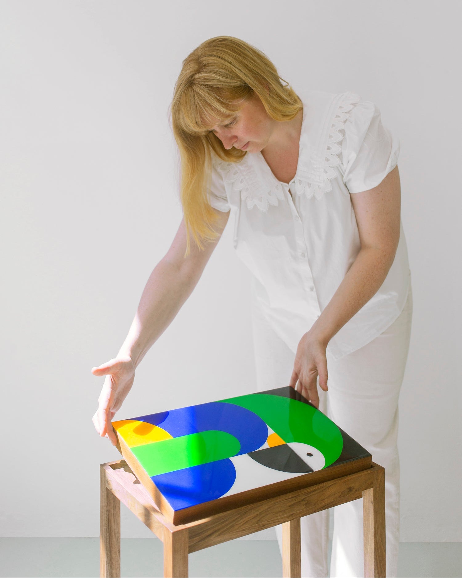 Nested Lines Reversible Console by Malika Favre - Alice Roux