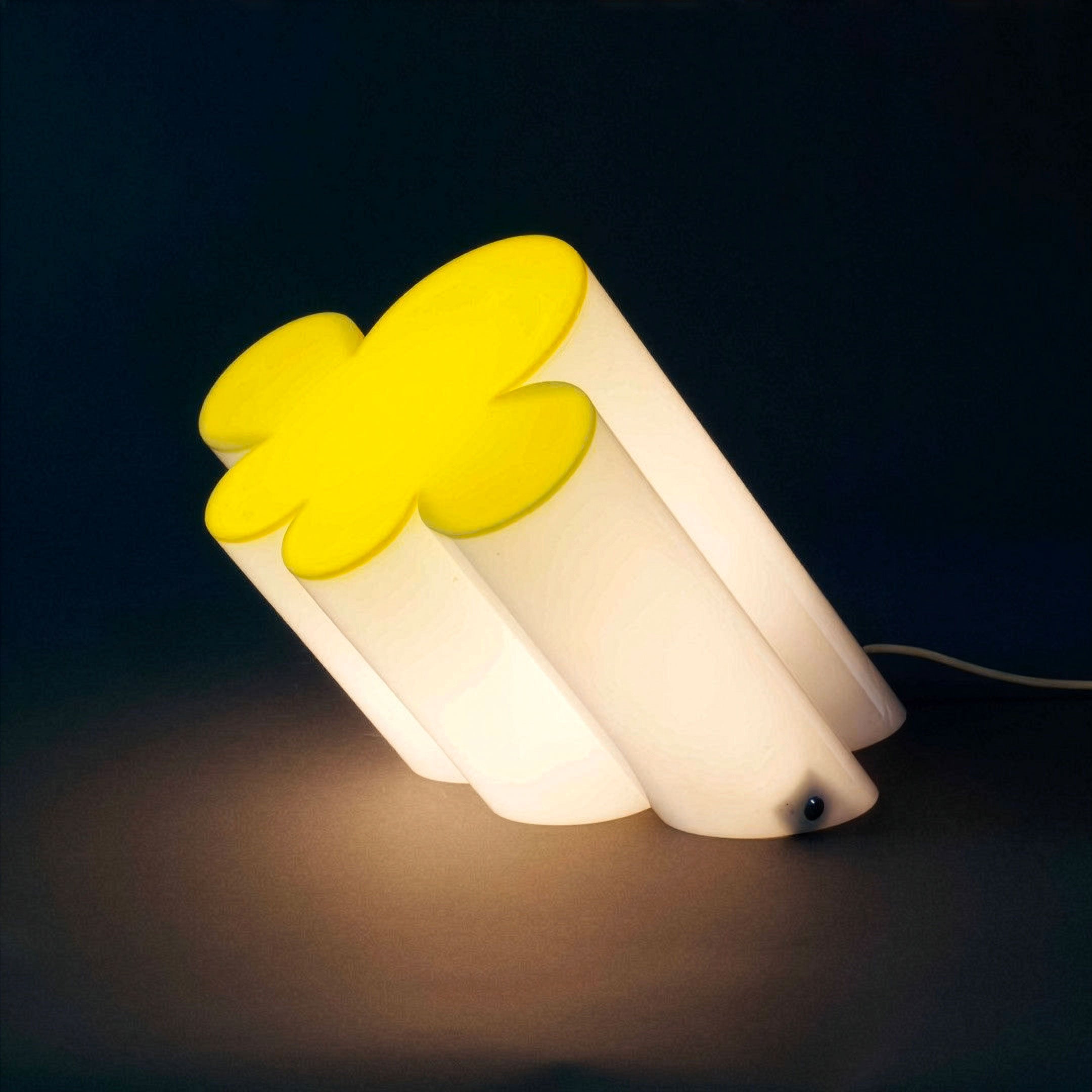 Passiflora Table Lamp
