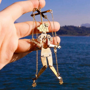 The articulated person earrings