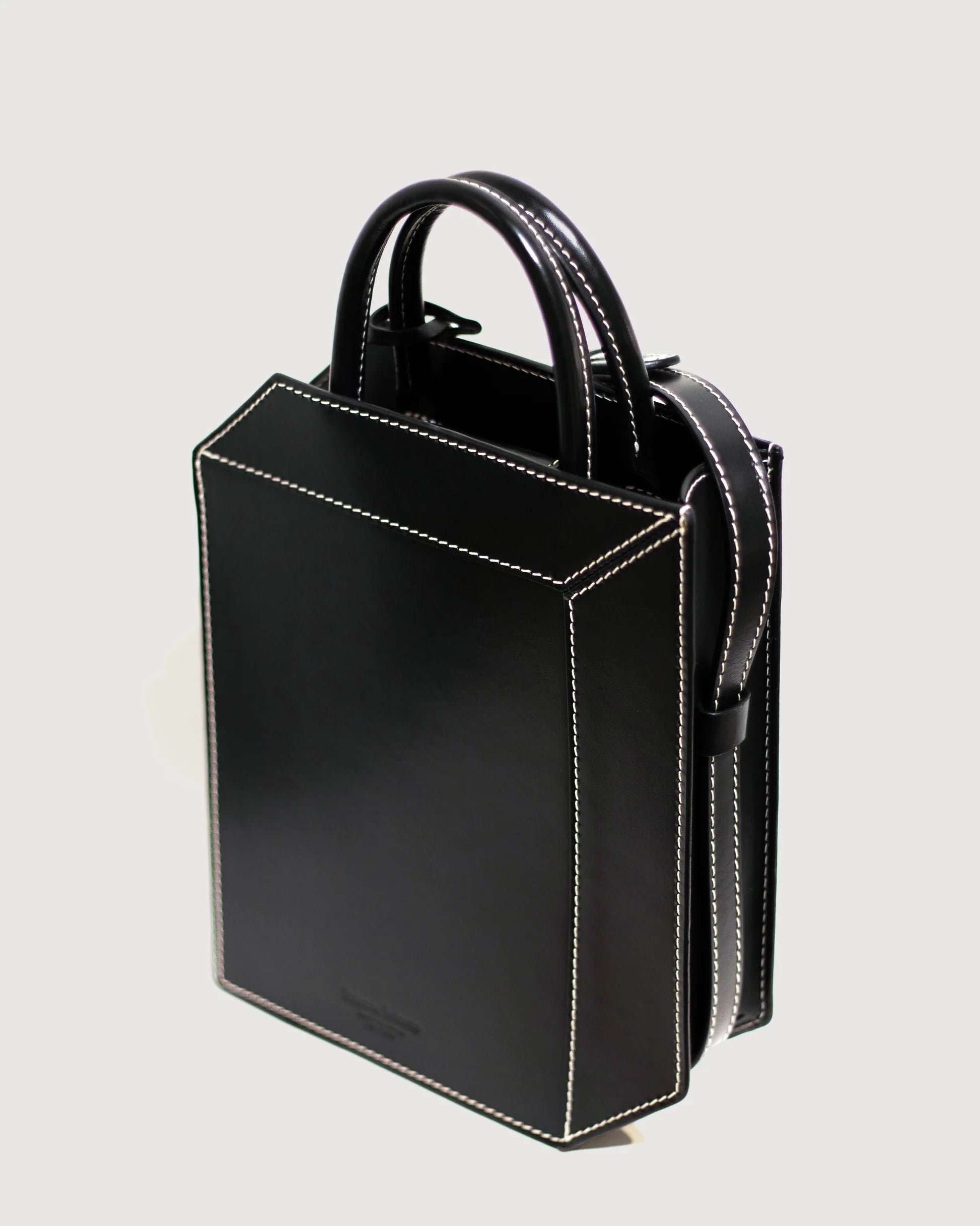The Perspective Bags by Carolina Iriarte - Iriarte Iriarte