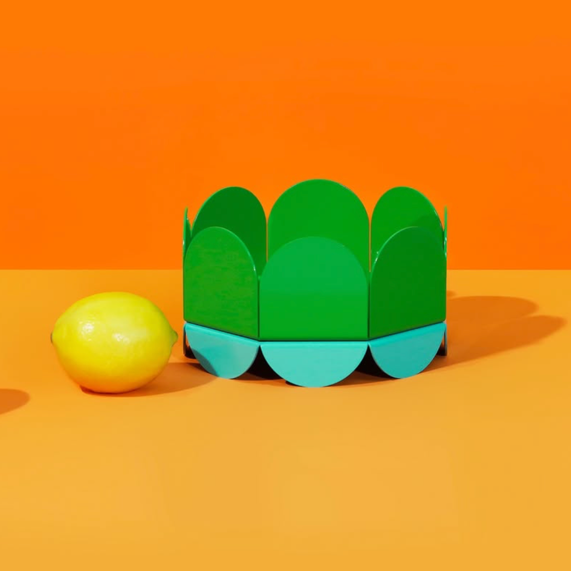 Fruit bowls & stands