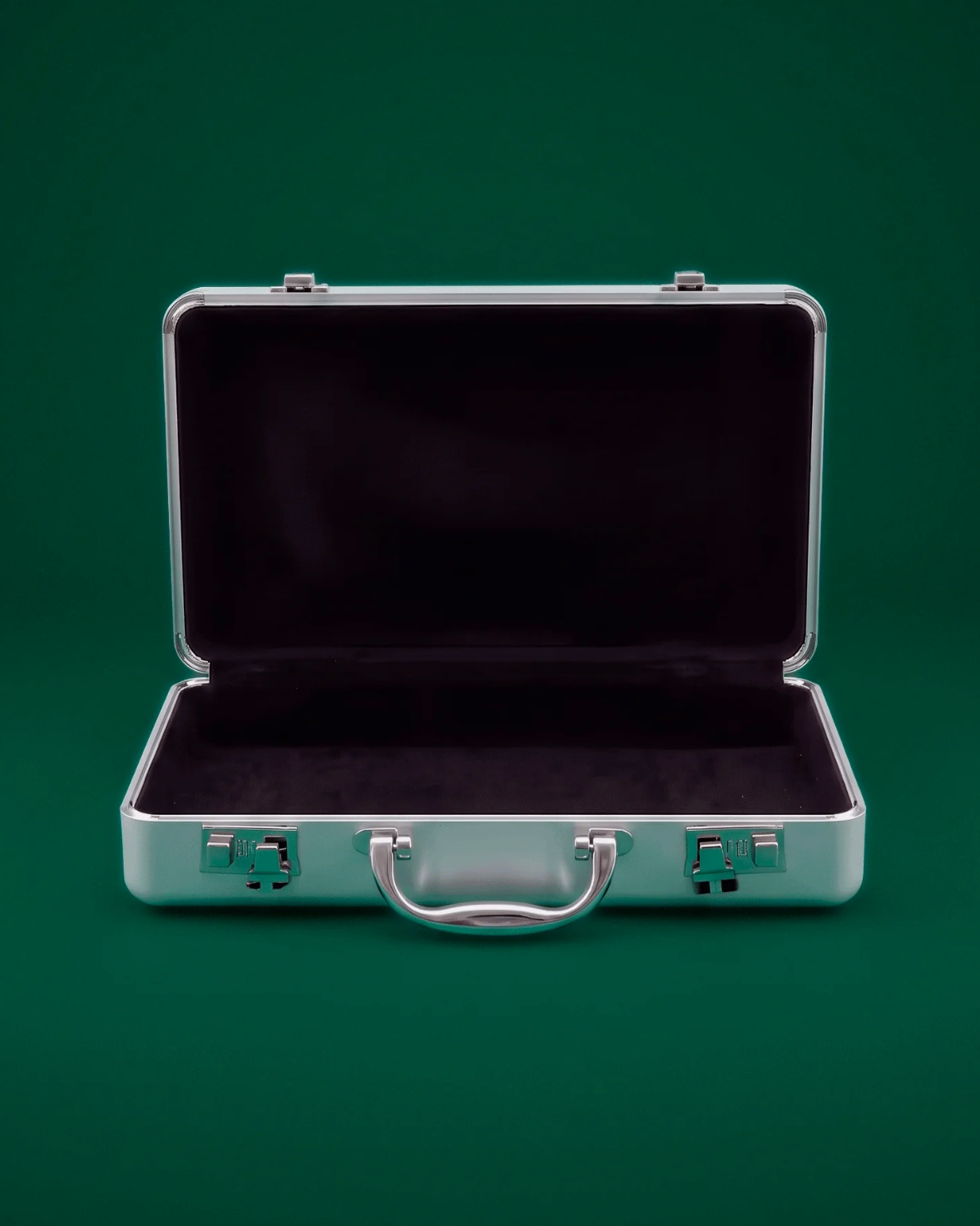 The Suitcase Wallet by Nik Bentel