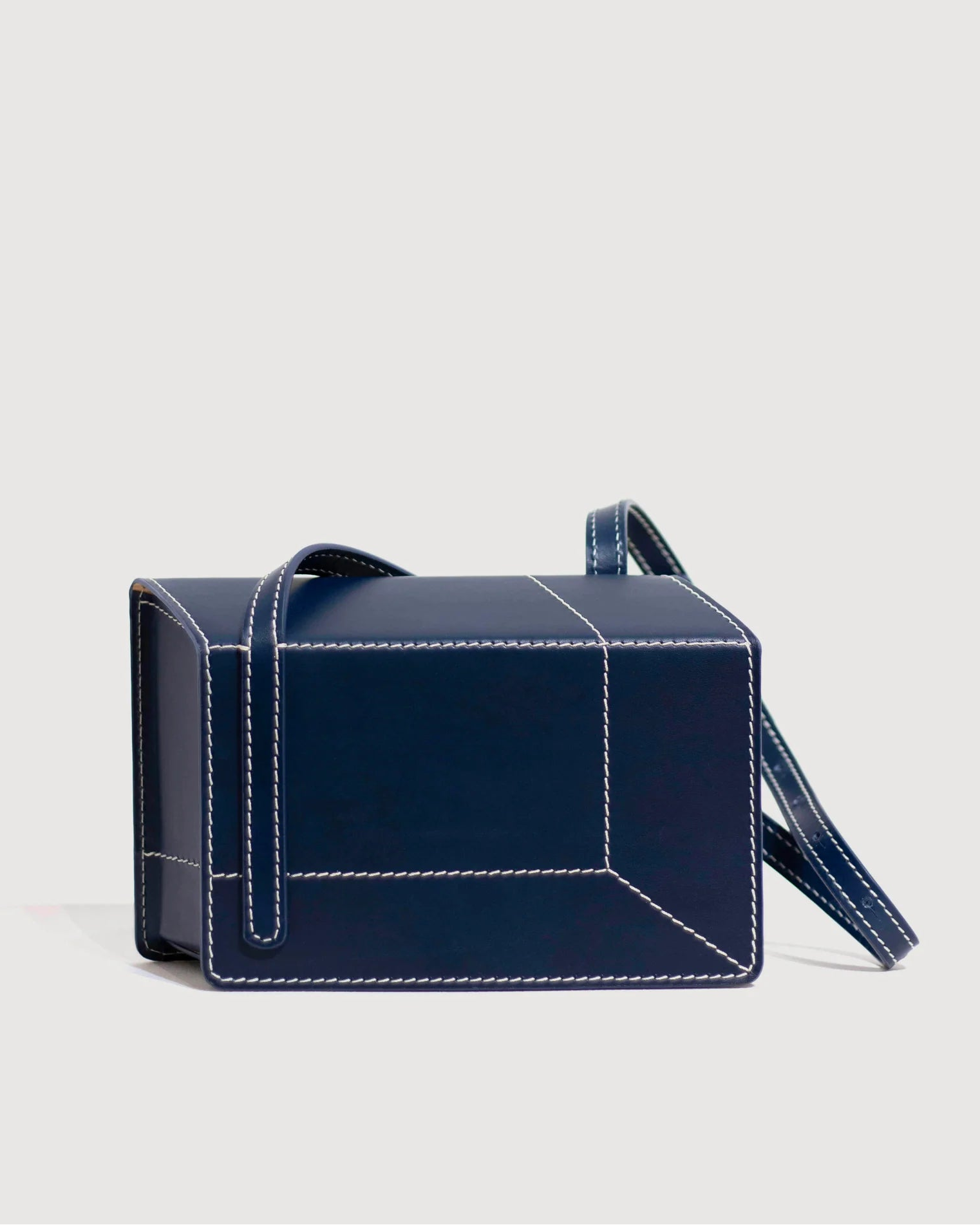 The Perspective Bags by Carolina Iriarte - Iriarte Iriarte