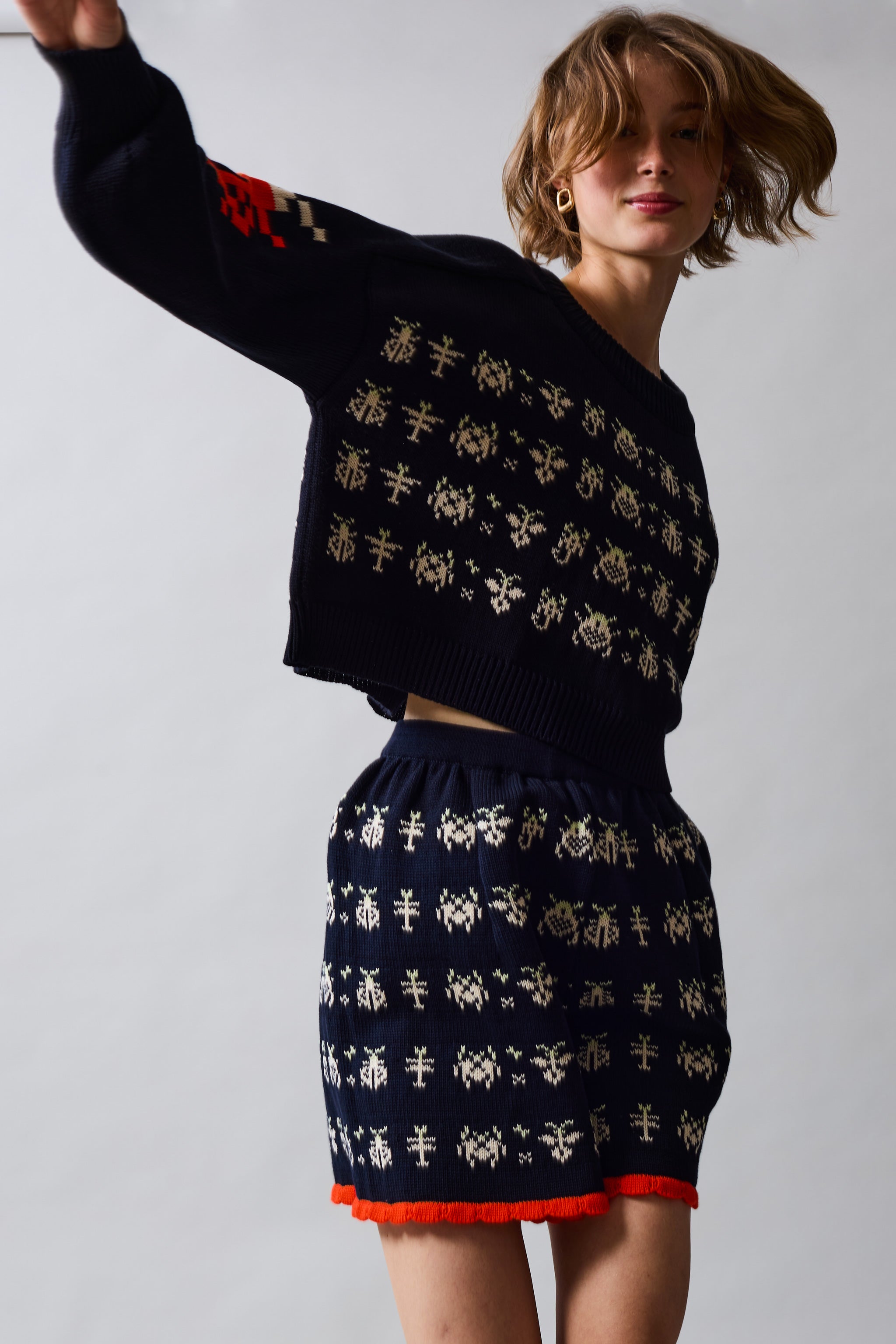 Bugs Sweater and Shorts by Sartoria Vico