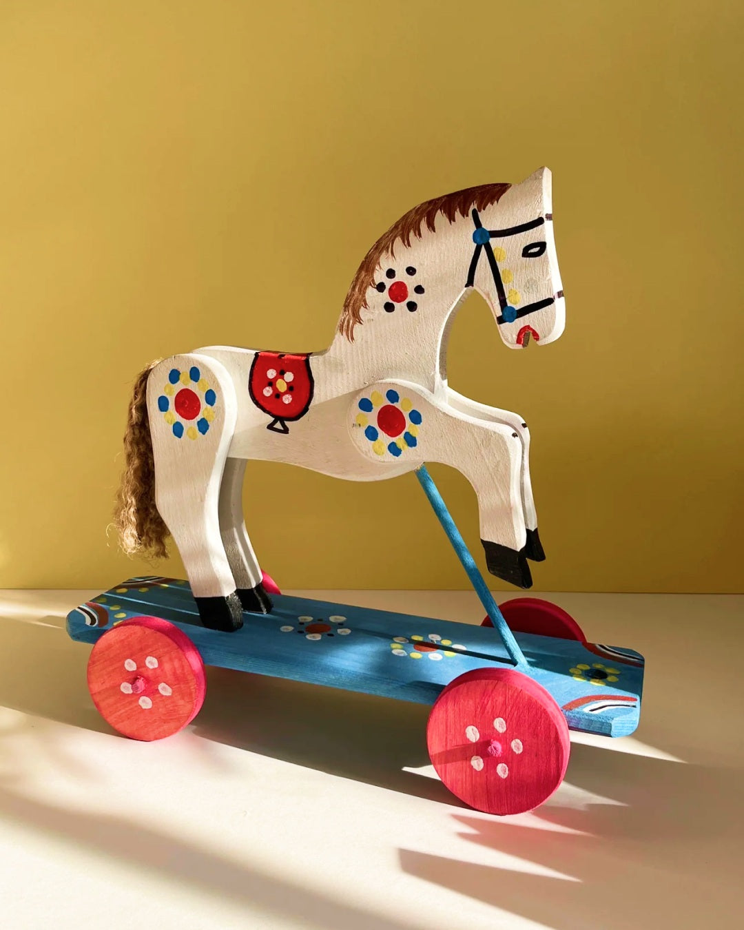 Pull along Horse by Wlodzimierz - Folka