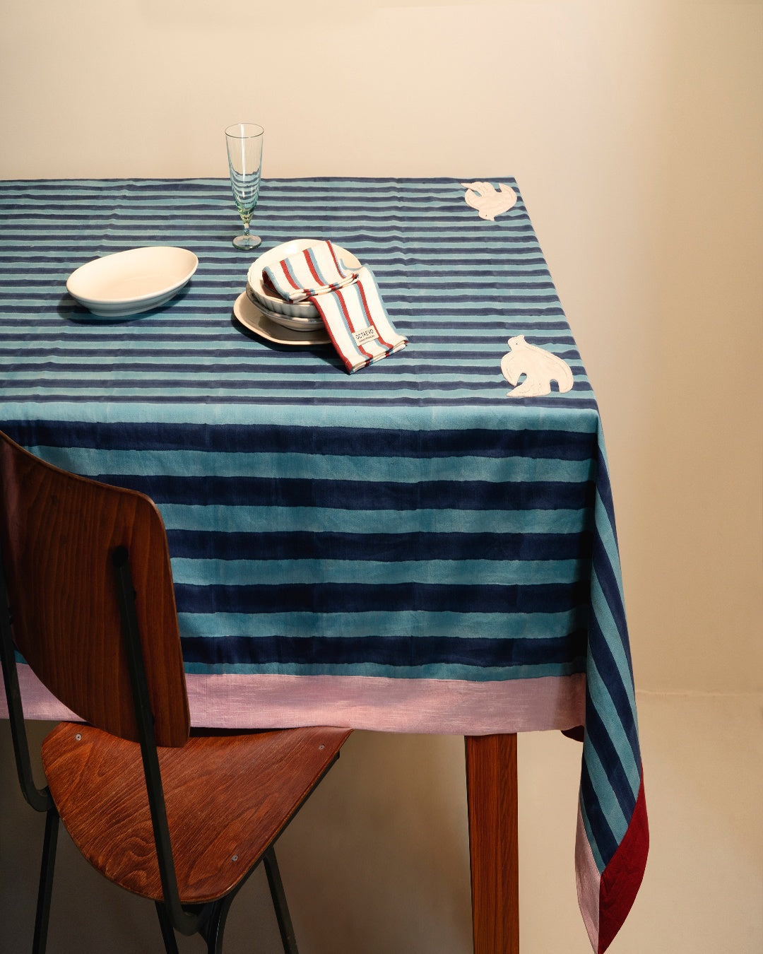 Paloma Table Linen by OCTAEVO
