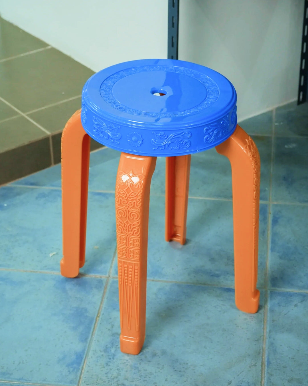 Choei Stool by Rumbá Bor