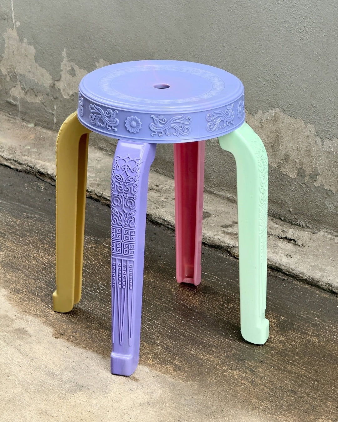 Choei Stool by Rumbá Bor