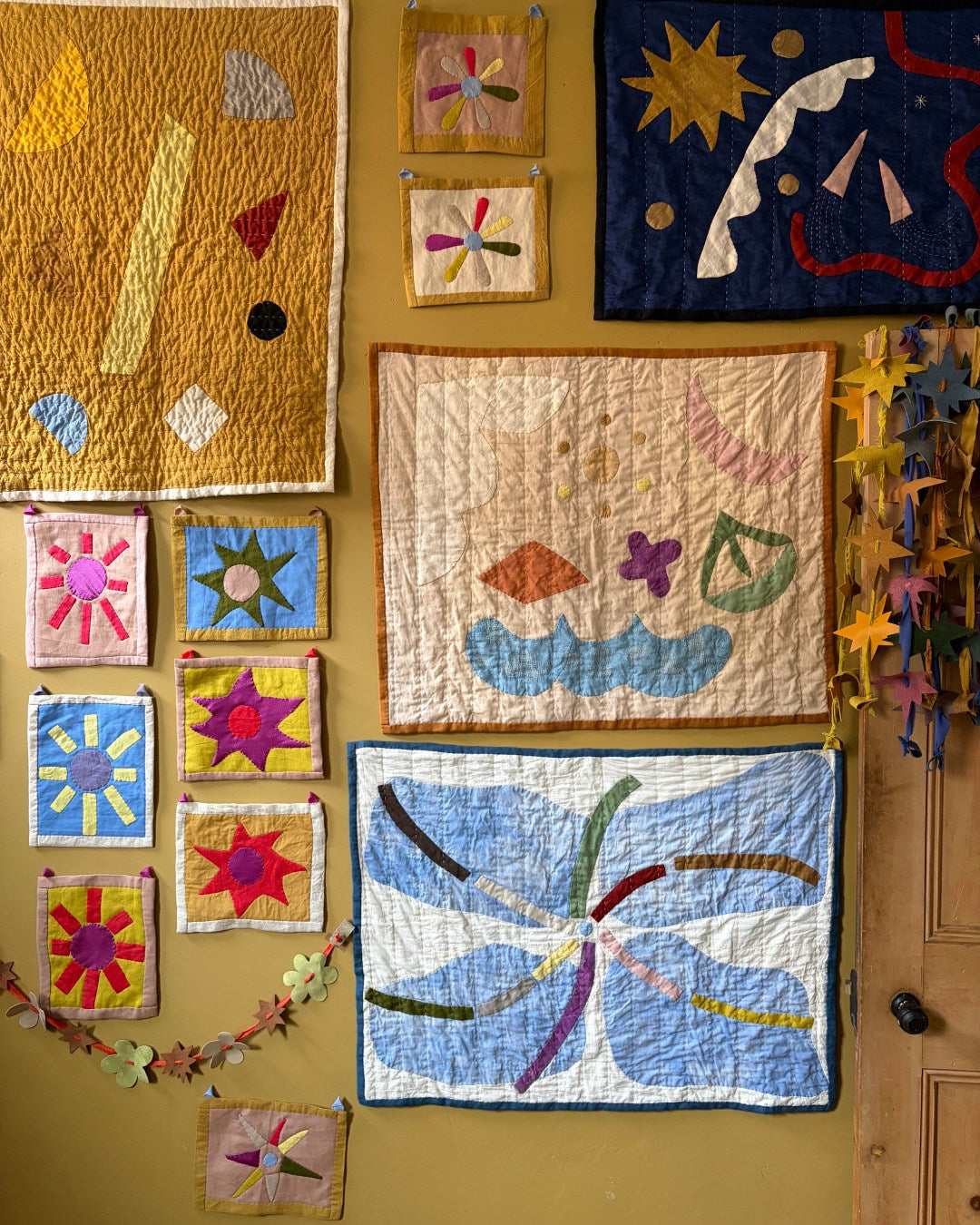 Appliqué Quilts by Tessa Layzelle