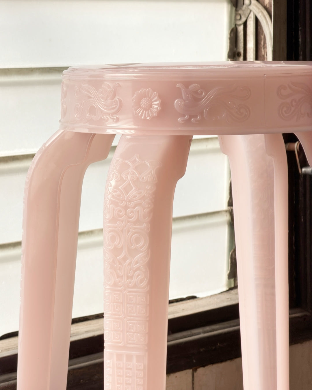 Choei Stool by Rumbá Bor