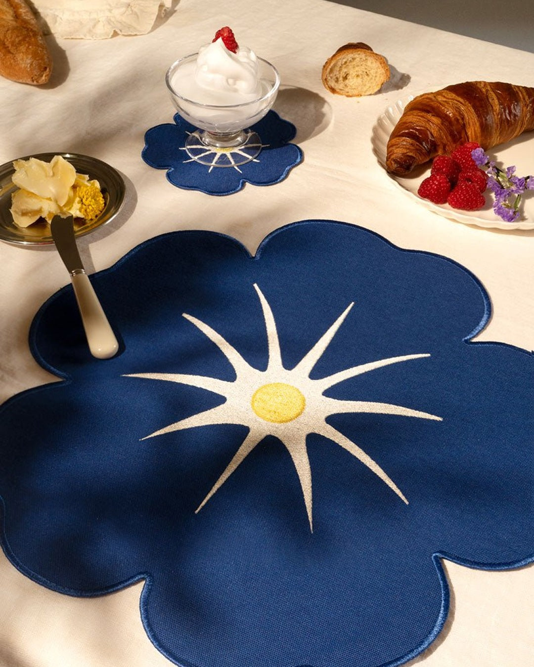 Floral Coasters & Placemats by OCTAEVO