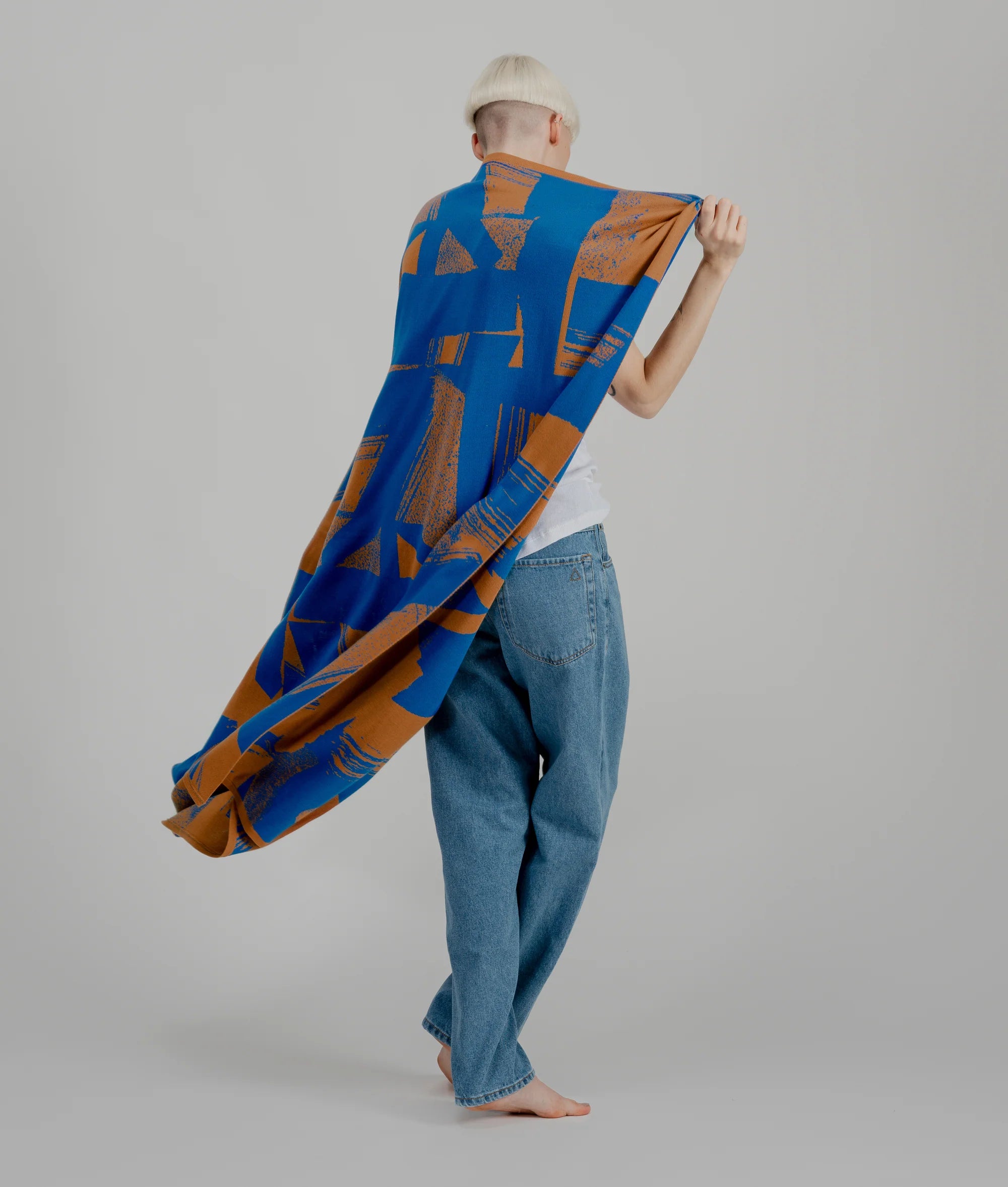 Caramel & Blue Throw