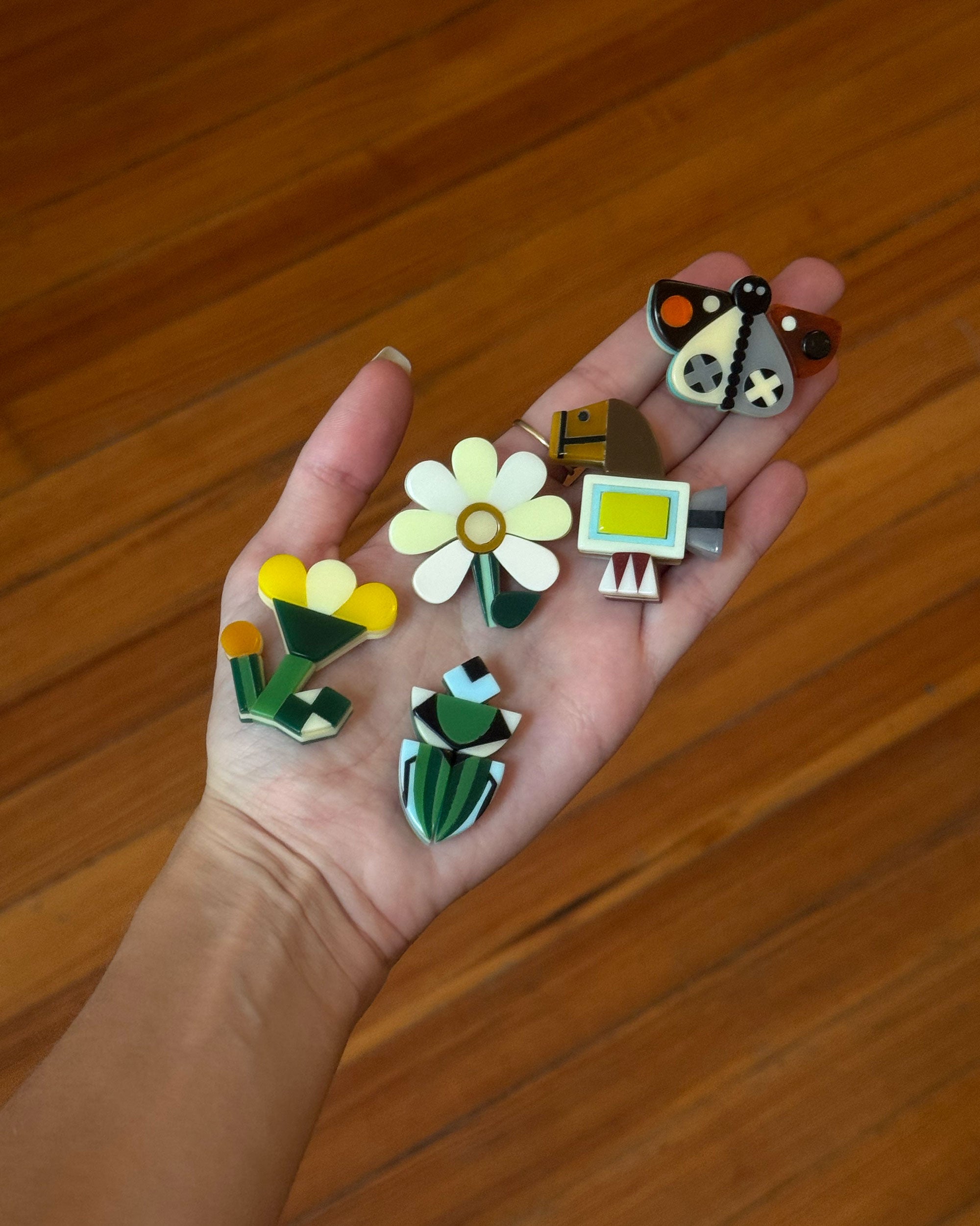 Figurines Brooches & Pendants by Finn