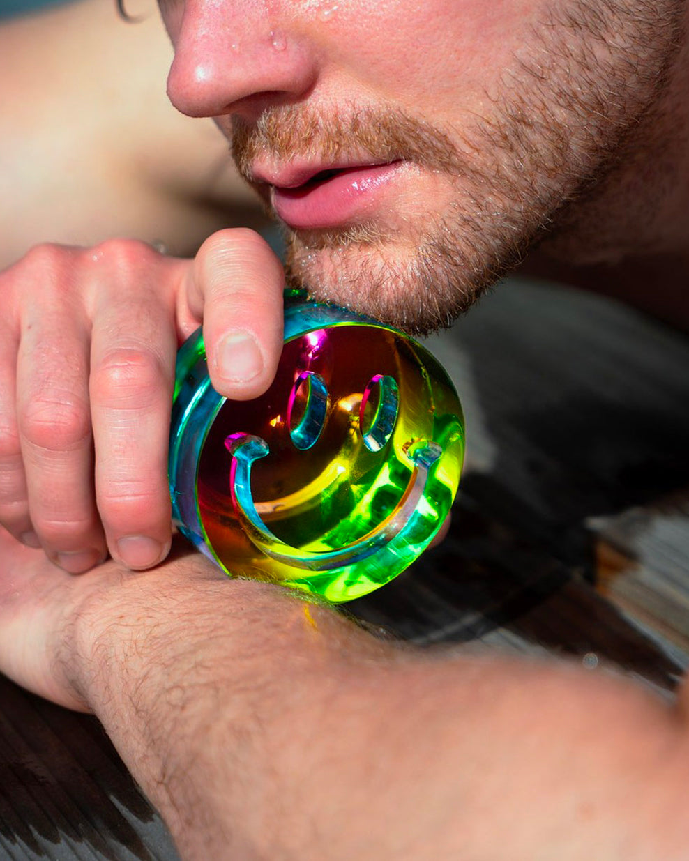 Smile paperweight