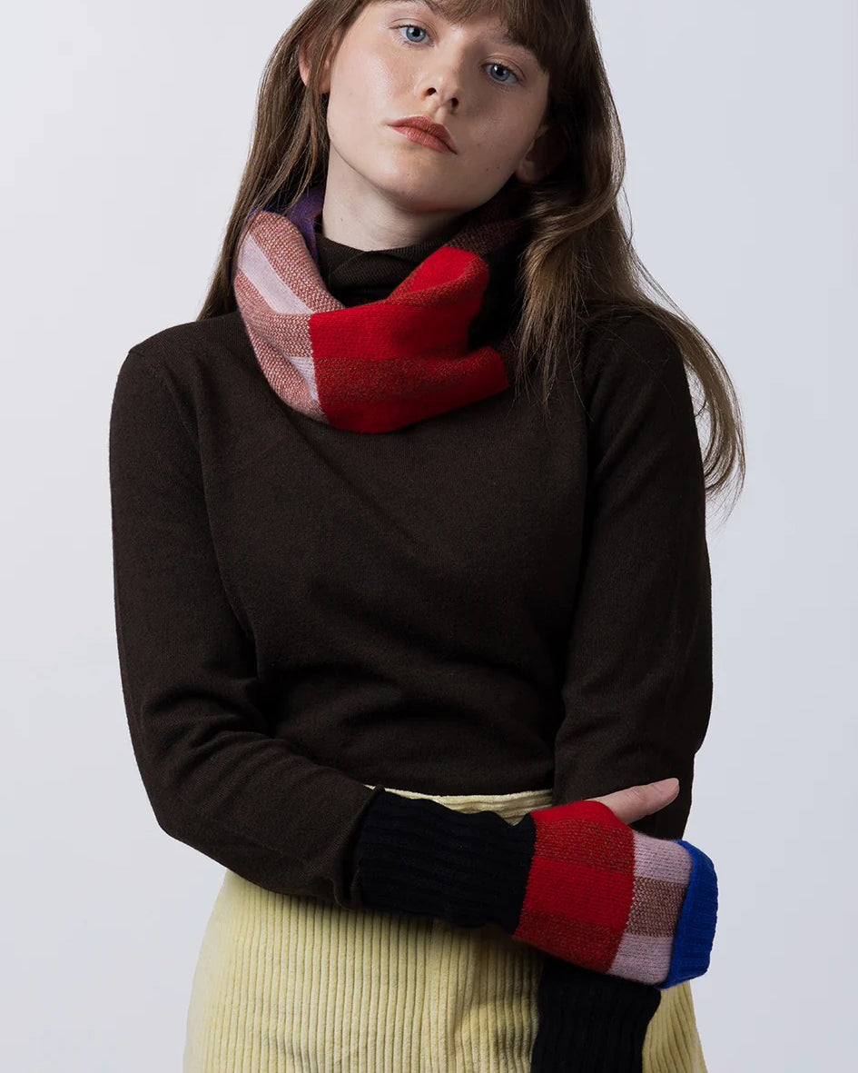 Colourblock Hand Warmers by Giannina Capitani