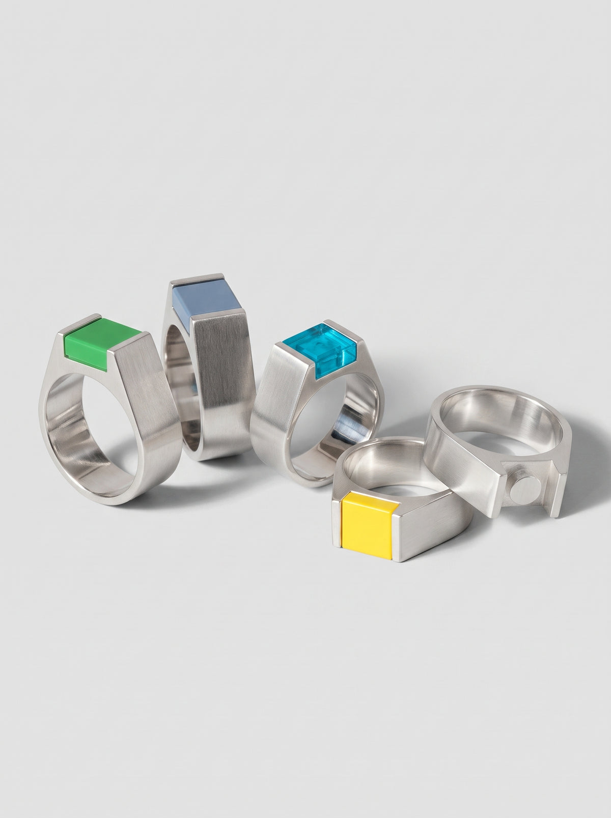 The Gem Ring by Studio Gogo