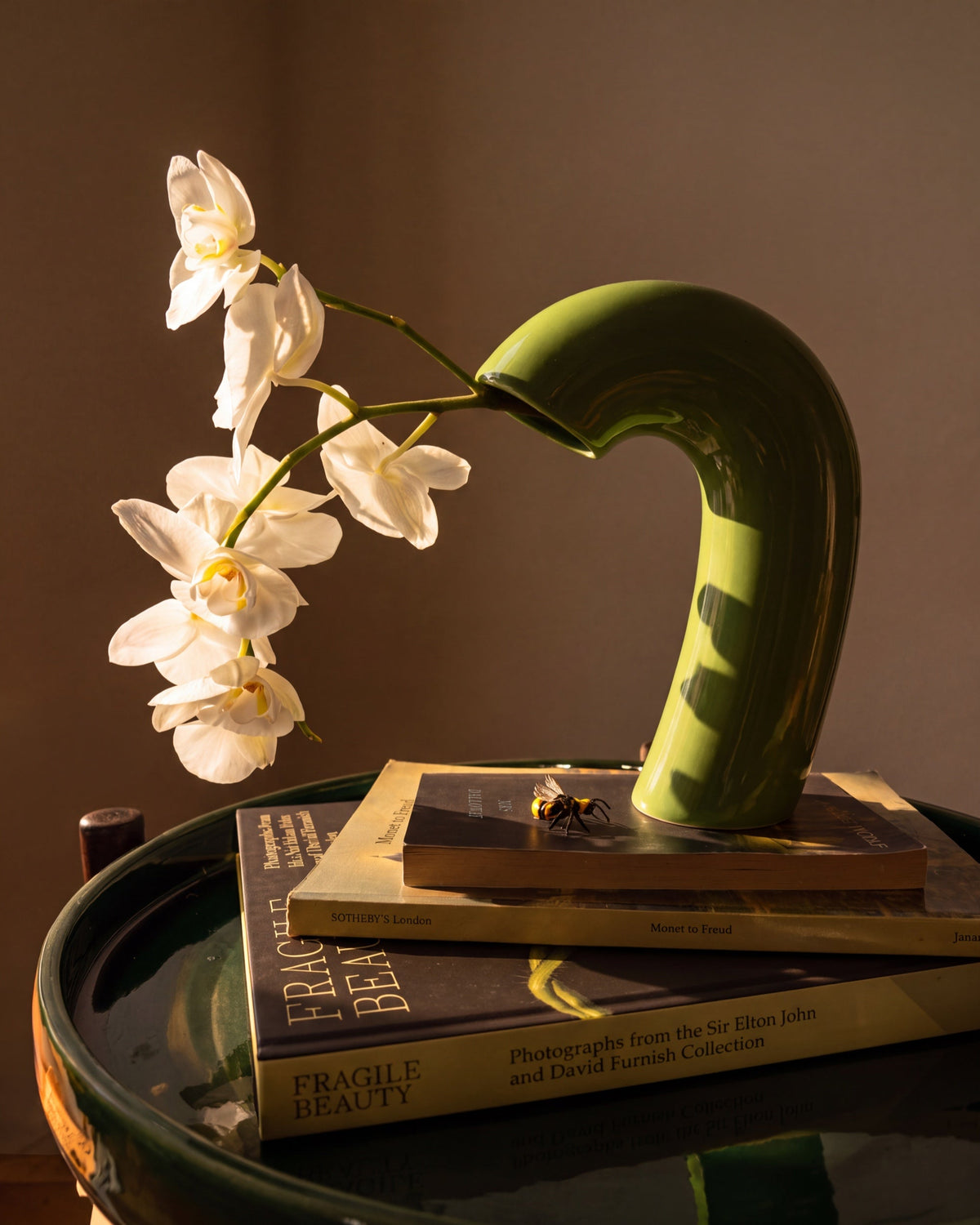 Vita Vase by Houbi home