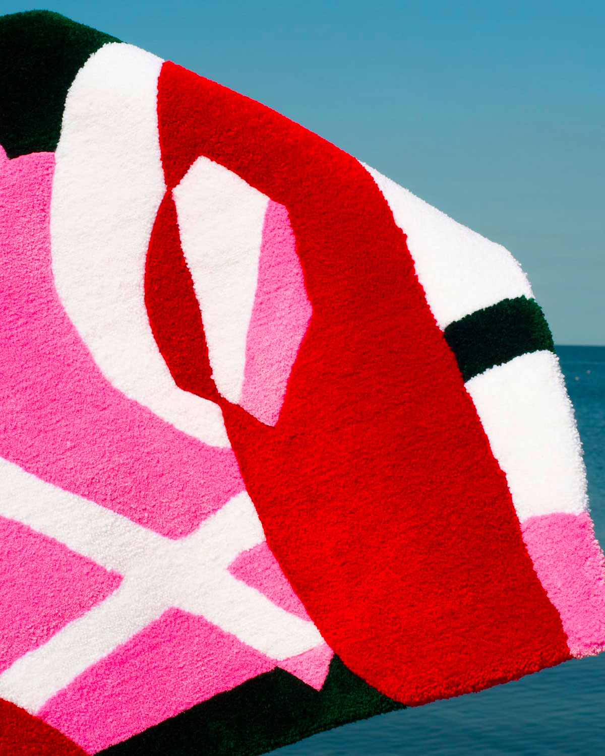 Abstract hand-tuffed Rugs by Jun Objects