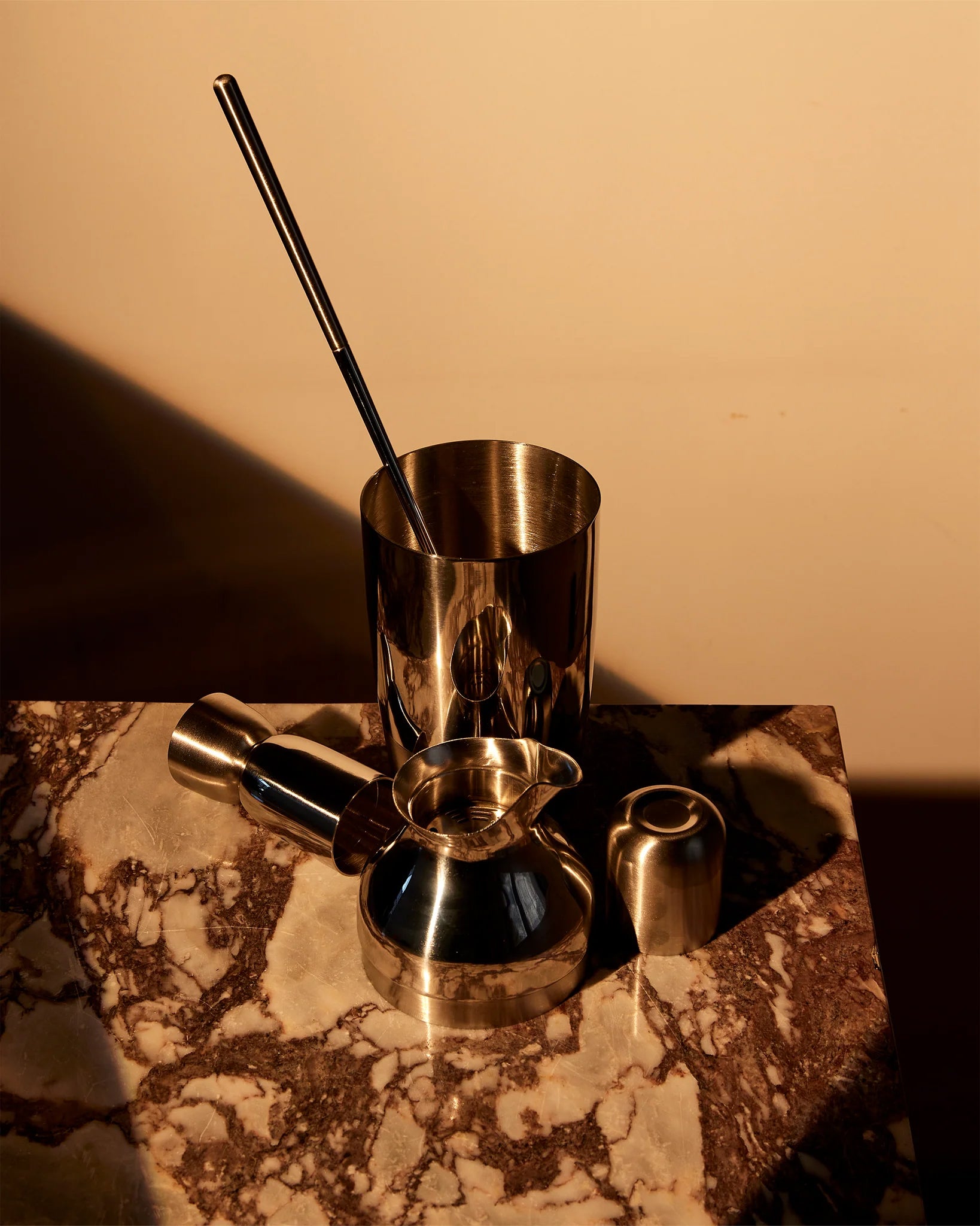 Mescola Cocktail Set by Craighill