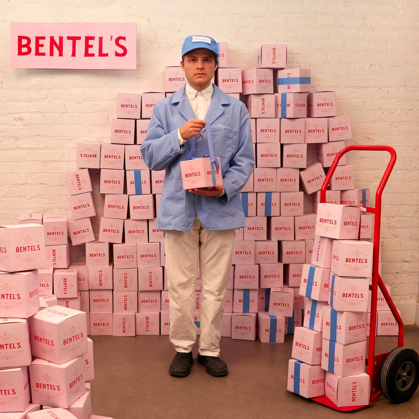 Bentel's Box Bag
