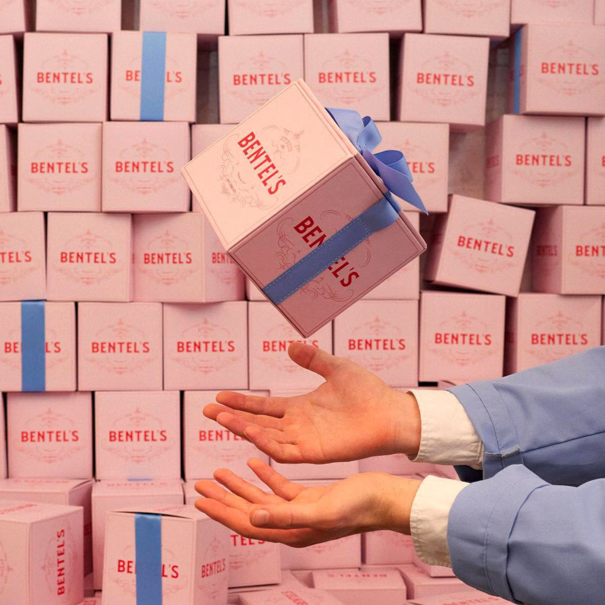 Bentel's Box Bag